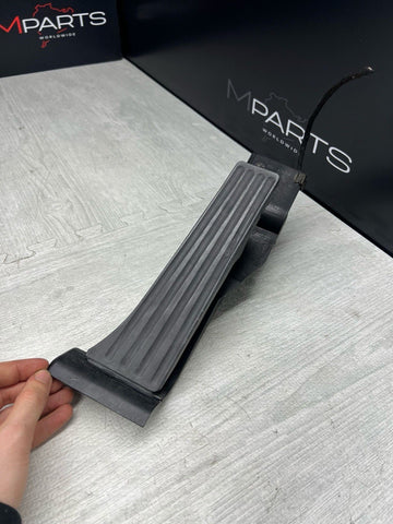 BMW E46 E38 E39 3/5 Series X5 M3 Z8 Manual Gas Accelerator Throttle Pedal OEM