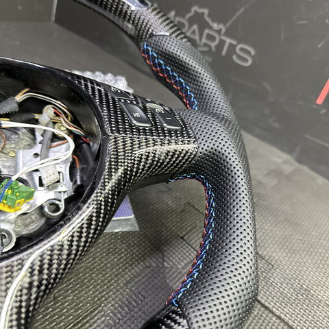 BMW E46 M3 01-06 OHC Carbon fiber Steering Wheel Tri Stitched Manual LED