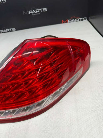 08-10 BMW E63 E64 650i M6 Rear Right LCI Led Taillight Lamp Assembly OEM 7177070