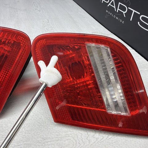 03-06 BMW E46 325 330 M3 Trunk Mounted Inner Tail Lights 6920706 *Notes*