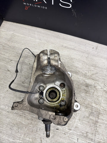BMW X3M F97 X4M F98 20-24 Left Driver FRONT SPINDLE KNUCKLE HUB BEARING OEM
