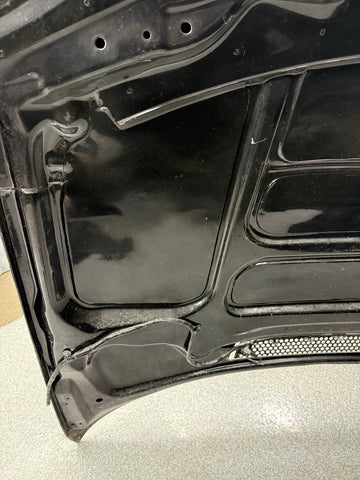 (PICKUP ONLY) BMW E46 M3 01-06 Carbon Fiber Hood