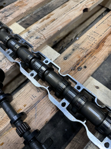 15-20 BMW F80 F82 F83 M3 M4 S55 Front Engine Motor Camshafts Set No Damage