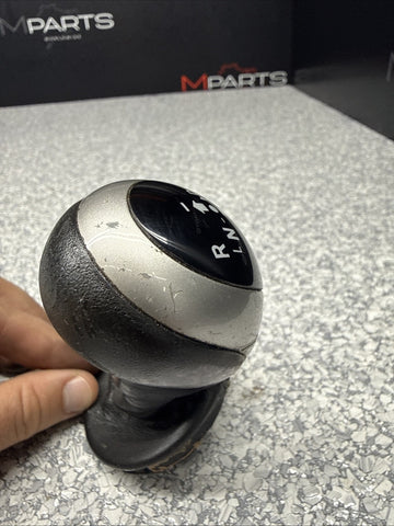06-10 BMW E60 E63 E64 M5 M6 SMG Transmission Shift Knob & Boot 7898248