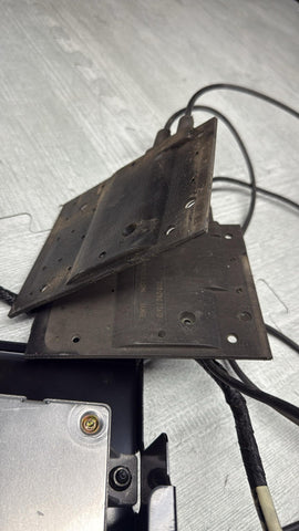 2001–2003 BMW 5 Series E39 X5 E53 Telematics Module w/ Antenna OEM 84110143273