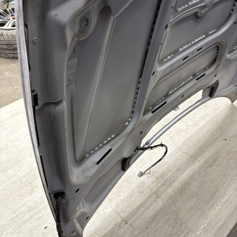 (PICKUP ONLY) BMW E46 M3 01-06 Front Hood Bonnet Panel *Notes*