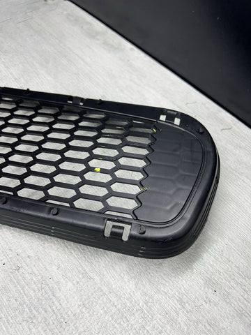 08-13 BMW E90 E92 E93 M3 OEM Front Bumper Lower Center Grille