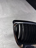 08-13 BMW E90 E92 E93 M3 Front Kidney Grille Right Chrome / Black Fins OEM