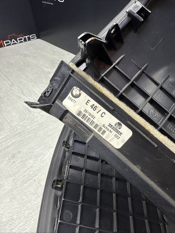 2001-2006 BMW E46 M3 Convertible Black Rear Headrest Head Rest *Damaged