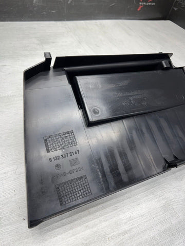 BMW OEM 81323375147 TRUNK Battery Cover e36 318i 318i 325i 325i 328i M3