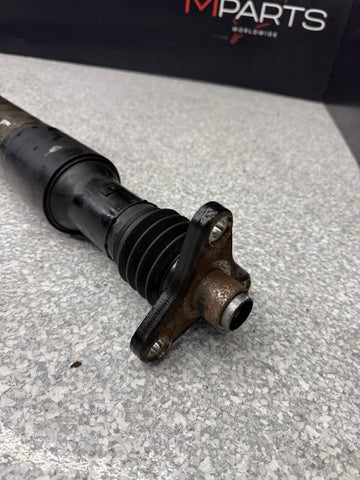 15-20 OEM BMW F80 F82 M4 M3 Rear Drive Shaft Driveshaft Carbon Fiber 9882187-01