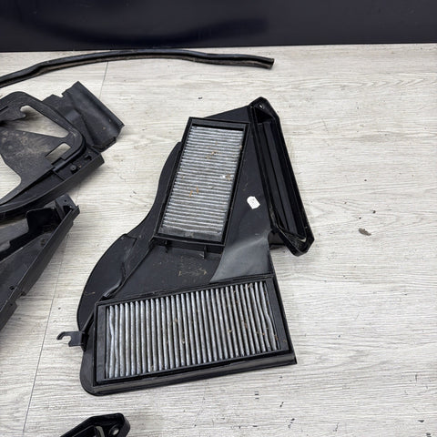 BMW E90 E92 E93 M3 08-13 Front Cabin Micro Filter Housings Covers Set *Tab*