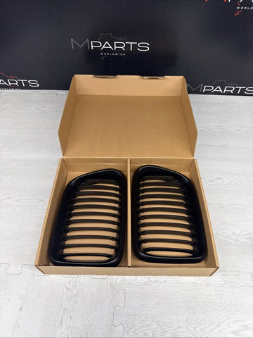 NEW BMW 97-99 E36 M3 Front Kidney Grilles Matte Black Set