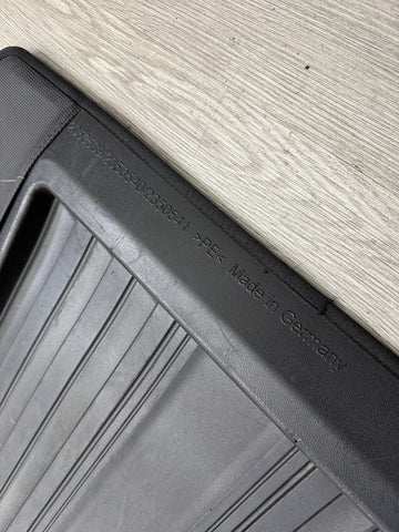 BMW 4 CONVERTIBLE F33 M4 F83 LUGGAGE TRUNK BLACK MAT 2350540/2350541/2350539