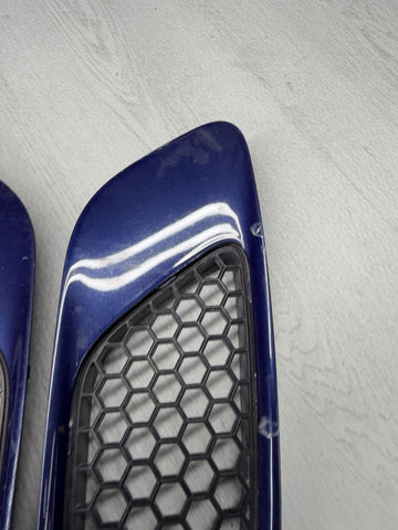 08-13 BMW E90 E92 E93 M3 Hood Scoops Space Pair 8042978 *Broken Tabs*