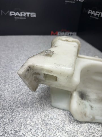 BMW 01-06 E46 330 M3 Washer Fluid Tank Reservoir No Headlight Washer 61677895231