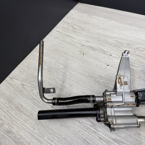 BMW 15-20 F80 F82 F83 M3 M4 S55 Suction Secondary Oil Lubrication Pump OEM