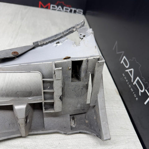 01-06 BMW E46 M3 LEFT DRIVER FRONT BUMPER COVER GUARD BRACKET OEM 2695247 *Notes