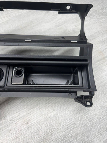 BMW 01-06 E46 M3 Radio Non Navi Mounting Bracket Storage Tray