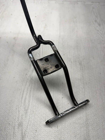 08-13 BMW E90 E92 E93 335 M3 Radiator Support Bracket 51647116 69310 OEM