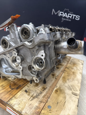 BMW F06 F10 F86 F85 S63N S63 LEFT SIDE ENGINE MOTOR CYLINDER HEAD OEM