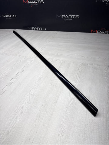 BMW 01-06 E46 M3 FRONT RIGHT DOOR TRIM MOLDING 8208670 CARBON BLACK