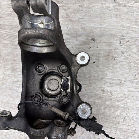 15-20 OEM BMW F80 F82 F83 M3 M4 Front Right Hub Spindle Knuckle Wheel Bearing