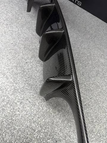 NEW 08-13 BMW E92 E93 M3 Carbon Fiber Rear Bumper Diffuser V Style