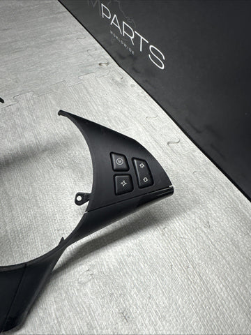 BMW E60 E63 E64 M5 M6 STEERING WHEEL TRIM OEM  *Notes*