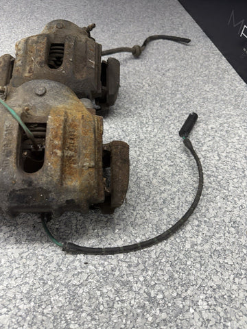 BMW OEM GENUINE E36 M3 Z3 M FRONT BRAKE CALIPERS SET PAIR LEFT RIGHT PADS
