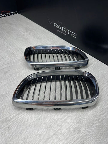 08-13 BMW E90 E92 E93 M3 Front Bumper Kidney Grilles Chrome OEM