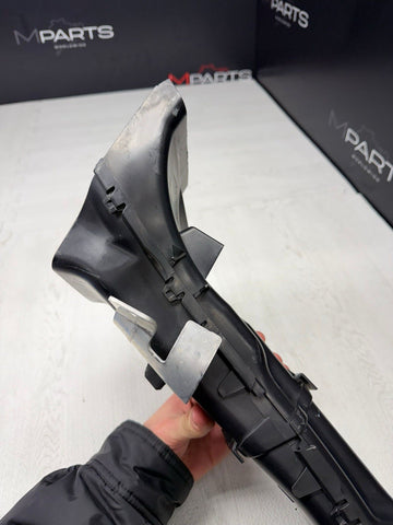 BMW 3 Series G20 G21 2018-2022 Front Right Brake Disc Air Duct 7422280