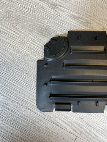 BMW E90 E92 E93 M3 Front Right Underbody Splash Guard Cover 8040531 759650