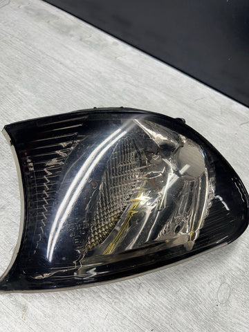 Depo 02-06 BMW E46 325ci 330ci M3 2dr Smoked Corner Lights