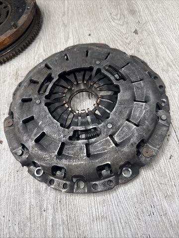 01-06 BMW E46 M3 FLYWHEEL CLUTCH PRESSURE PLATE KIT OEM LUK 8.6MM THICKNESS