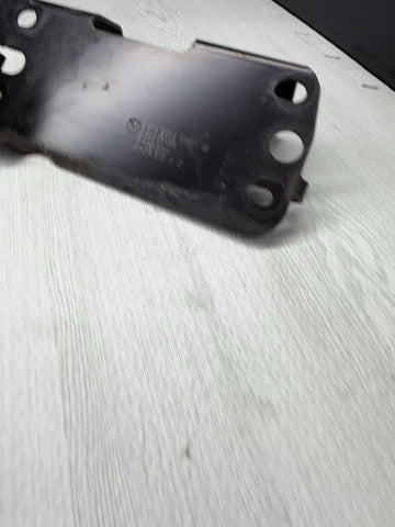 OEM BMW E82 E88 E90 E92 E93 335 M3 Radiator Suport Right Plate Bracket Mount