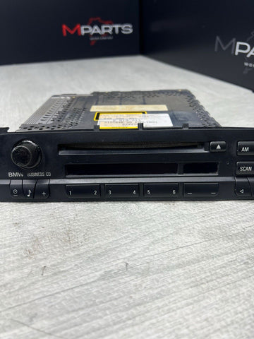 01-06 BMW 3 Series E46 325 330 M3 CD Player Business Radio *Broken Knob*
