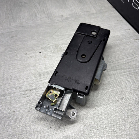 01-06 BMW E46 M3 Convertible Soft Top Locking Latch Mechanism Drive 51258248308