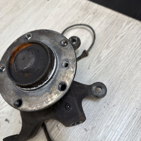 BMW E36 M3 S50 LEFT DRIVER FRONT SPINDLE HUB ASSEMBLY *Notes*