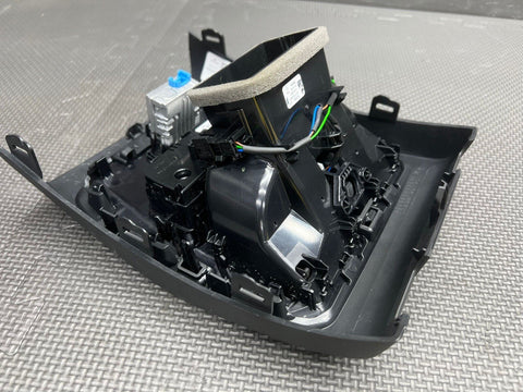 21-23 BMW G82 M4 COUPE COMPETITION G82 REAR CONSOLE A/C CONTROL & VENT