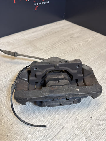 08-13 BMW E90 E92 E93 M3 FRONT RIGHT PASSENGER CALIPER BRAKES OEM
