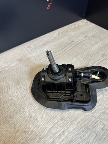 08-13 BMW E90 E92 E93 M3 OEM DCT Transmission Gear Selector Shifter Mechanism