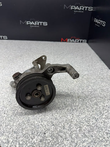 12-18 BMW F06 F10 F13 M5 M6 S63 Hydraulic Power Steering Pump Unit OEM *notes*