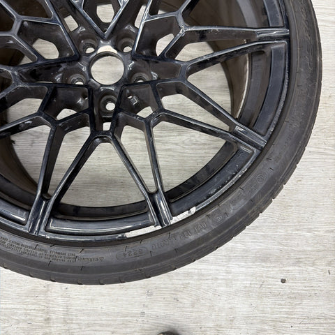 OEM BMW G80 G82 G83 M3 M4 21-25 826M 19" FRONT WHEEL RIM 19x9.5 *Flaking Paint*