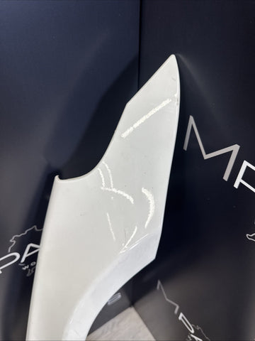 BMW E60 M5 06-10 Passenger Right Fender White *Notes*