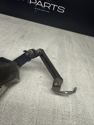 01-06 BMW E46 3-SERIES M3 REAR RIGHT SUSPENSION HEIGHT LEVEL SENSOR 1093698 OEM