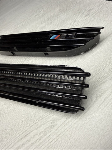 01-06 BMW E46 M3 Left Right Fender Vent Grilles Grills Trims Gloss Black