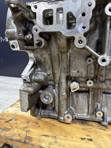 24-26 Ford Mustang 2.3L Engine Motor Bare Block 2k Miles
