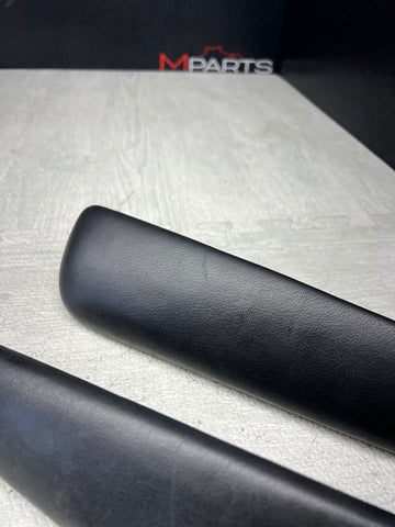 01-06 BMW E46 M3 Convertible Door Arm Rest Armrest Pads Black *4 Broken Tabs