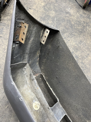 (PICKUP ONLY) 87-91 BMW E30 M3 Front Bumper Aftermarket *Damage